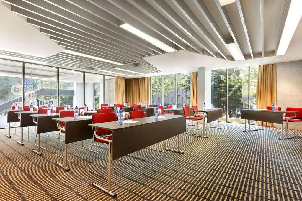 Ramada Encore Tbiliszi Létesítmények fotó